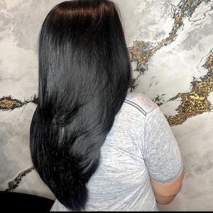 Malaysian hair.    Bundles starting as low as $35